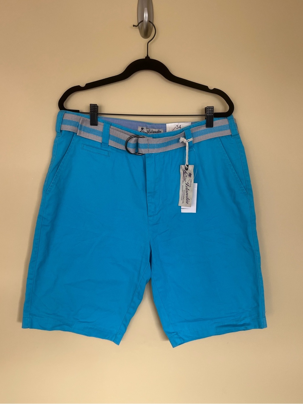 Men's Islandia Turquoise Cotton Shorts with Striped Belt NWT